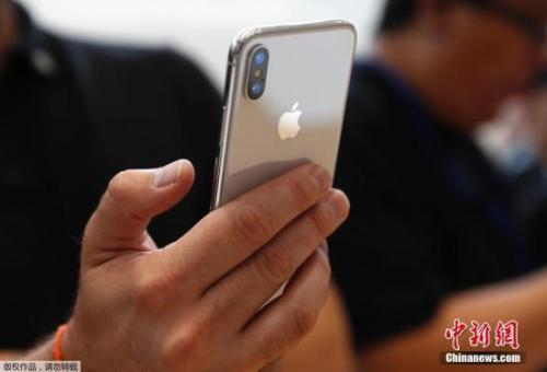 日華媒：愛手機多于愛孩子？家長應設(shè)親子時間