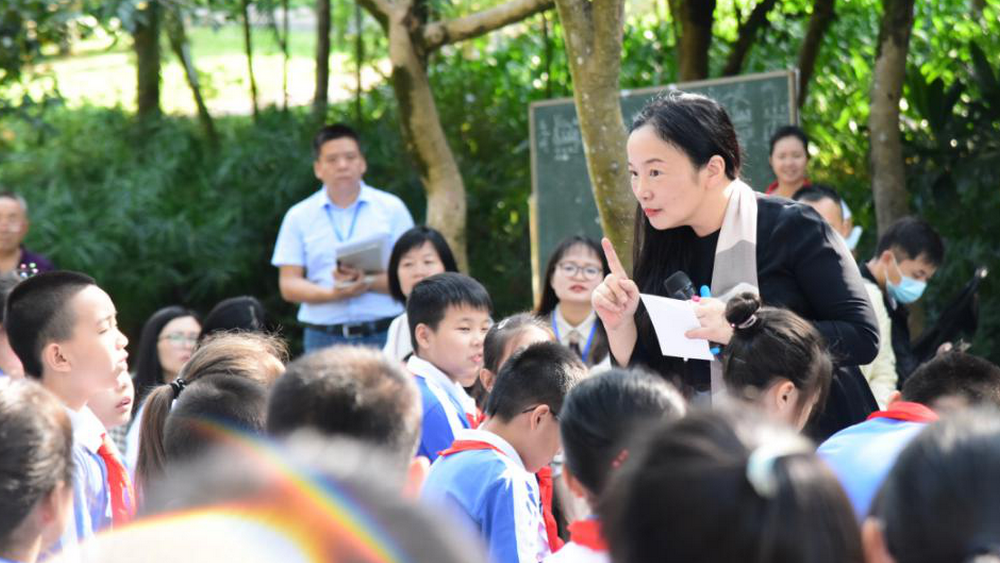 這是兒童的節(jié)日，更是對成年人的提醒