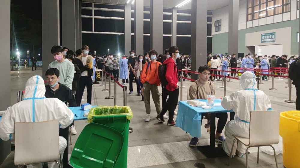致敬火線戰(zhàn)疫的TA們：感謝你，辛苦了