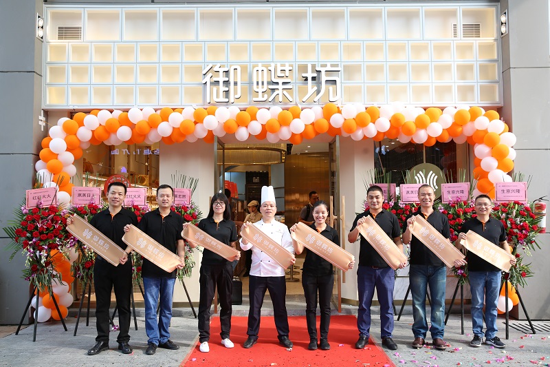 http://www.lenskk.com/zhuanti/pic/2019-09/18/ba883ad6-eba6-41e9-bdd6-6af949bc47ba.jpg